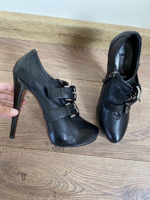 Ботильоны кожаные Баскони