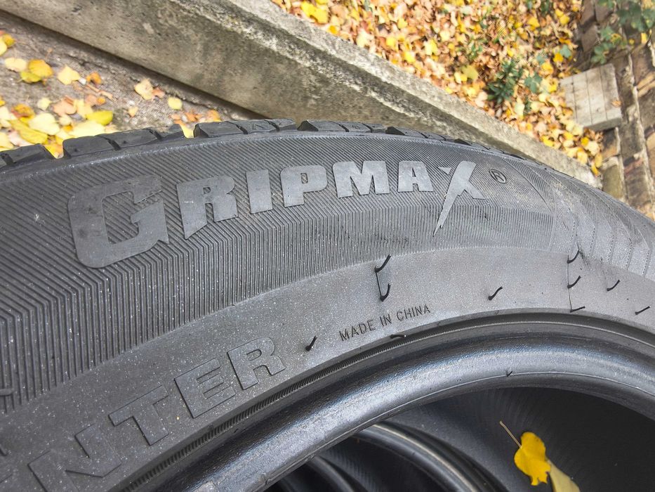 275/45/20 4бр.GRIPMAX Зимни гуми DOT 22