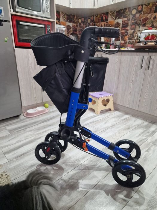 Ходунки на колесах с сиденьем