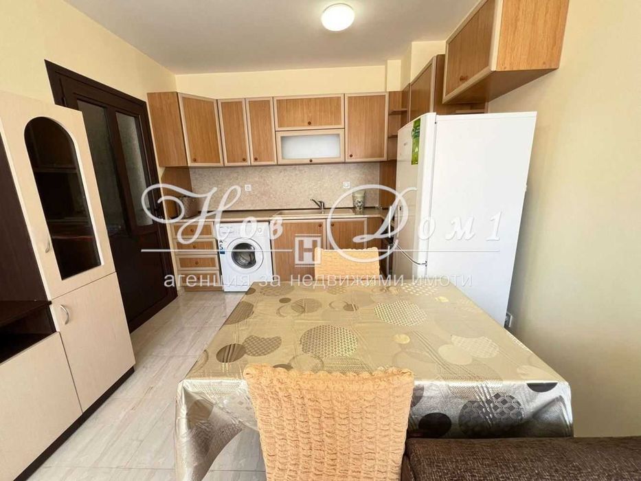 Дава се под наем Двустаен апартамент в Варна, Аспарухово - 65 кв.м за 398.82 € - Снимка #2