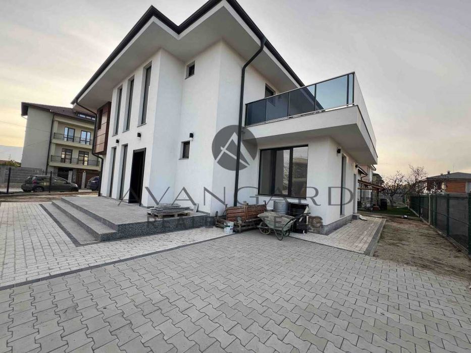 Продава се Къща в Пловдив, Беломорски - 350 кв.м за 1137 €/кв.м - Снимка #23