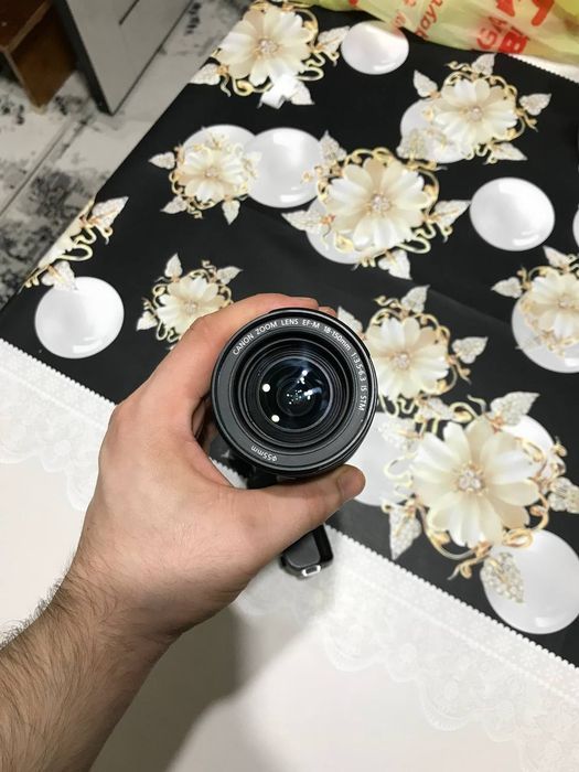 Canon m50 mark 2 sotiladi