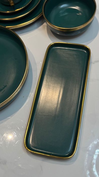 Сервиз на 11-12 персон