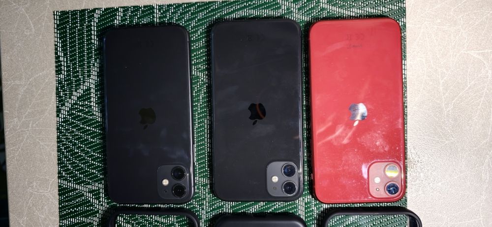 3x iPhone 11 64GB – Full funcționale – Face ID defect – 550 RON/buc FIX