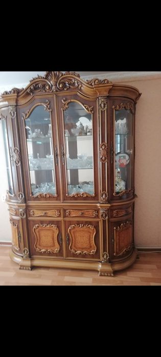 Срочно продам гостиный сафа