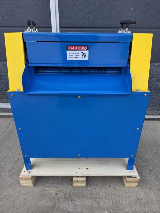 Masina electrica dezizolat cabluri 3KW 12 canale,Deblancator NOU