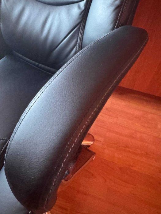 Директорски Офис Стол