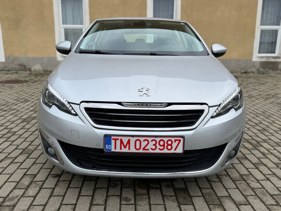 Peugeot 308, 1.6 benzina, 125 cai, euro 5, 2014, scurt, impecabil