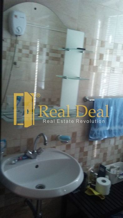 Дава се под наем Тристаен апартамент в София, Младост 2 - 90 кв.м за 750 € - Снимка #12