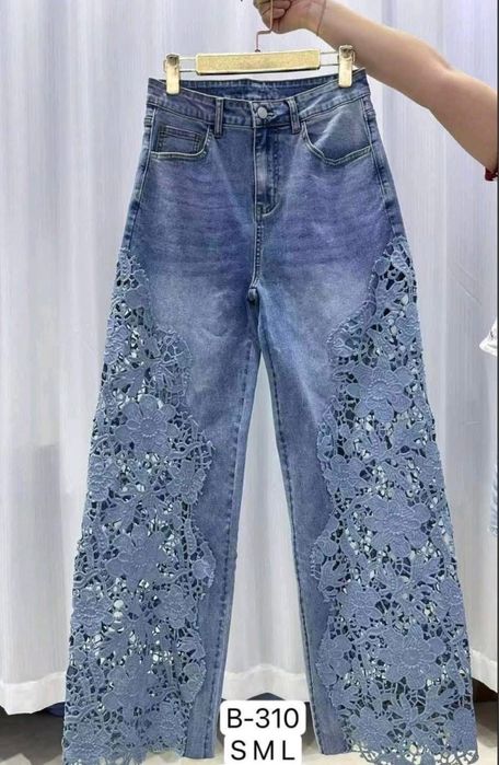 Дамски дънки с дантела