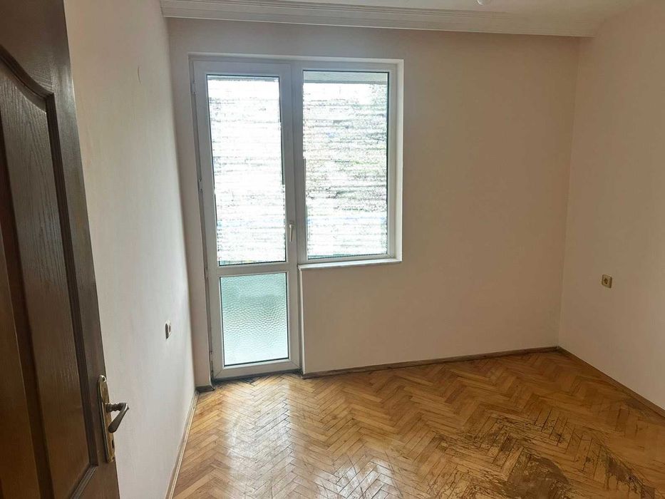 Продава се апартамент