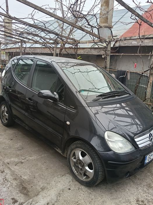 Vind Mașină Mercedes Benz