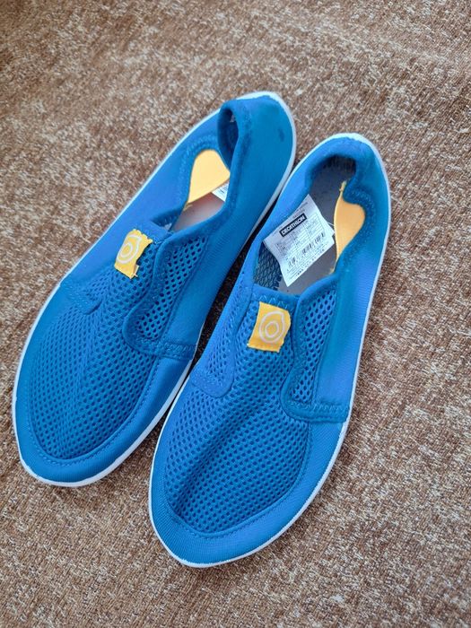 Аква обувки Декатлон 34_35 номер