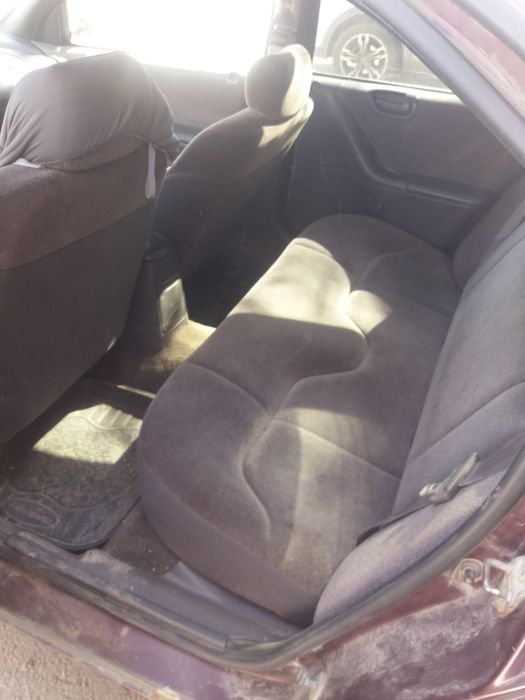 Авто. машину  Додж стратус 1