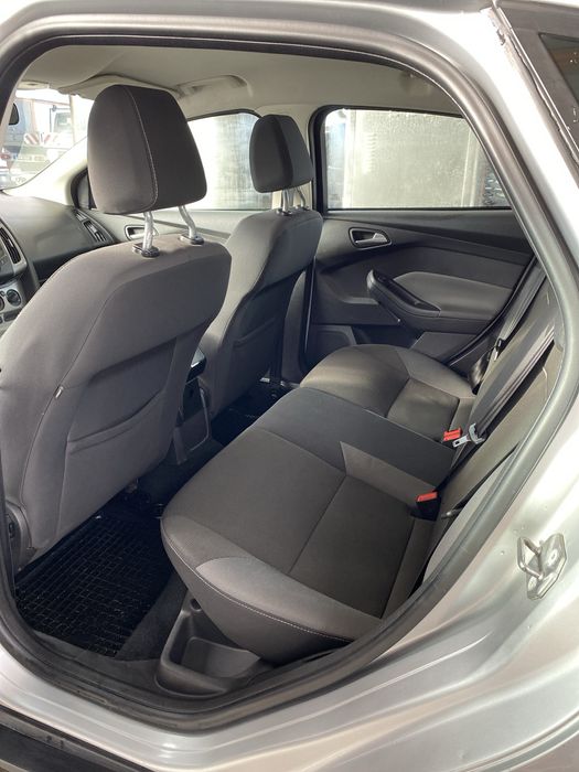 Ford Focus 2011 / 1.6