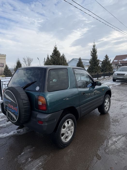 Рав 4 ухоженый продам