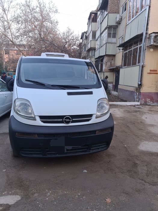 Срочно продаётся автомобиль холодильник Opel Vivaro
