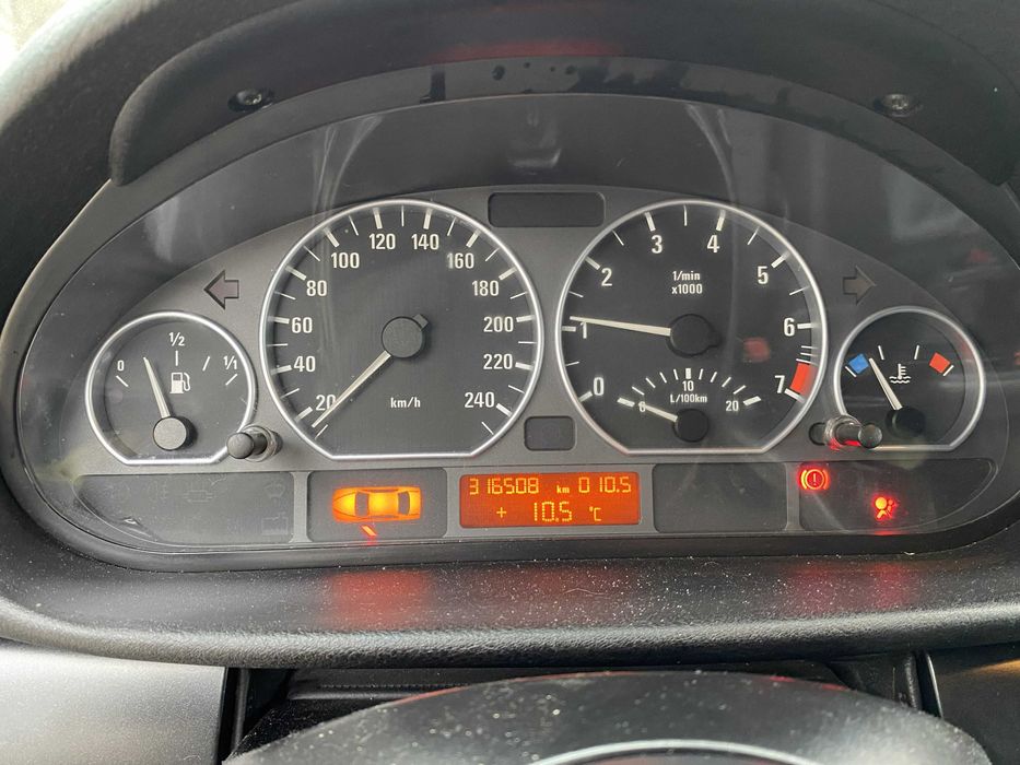 Vând urgent BMW E46 316i