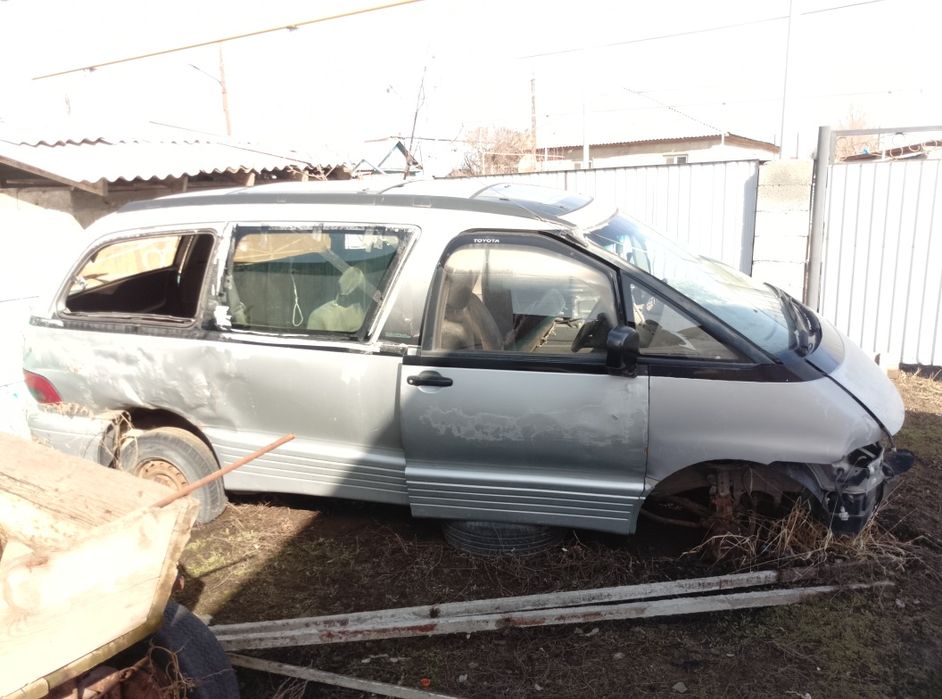 Авто продам Toyota