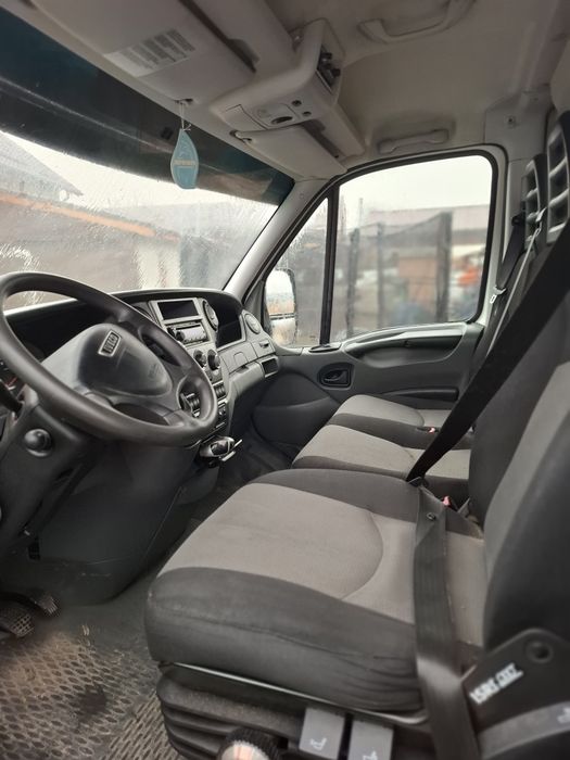 Vând Iveco DAILY