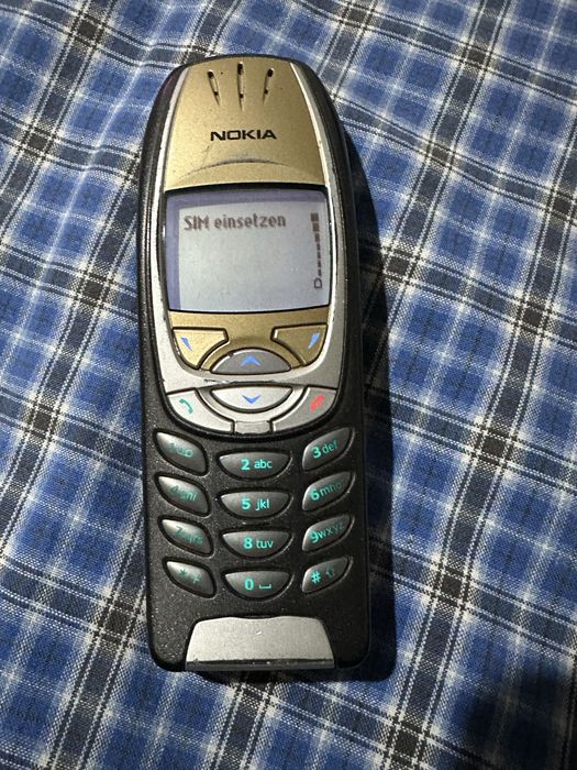 Продавам Nokia 6310i