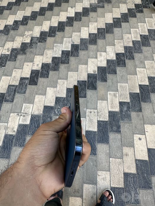 Iphon 12 pro max 72
