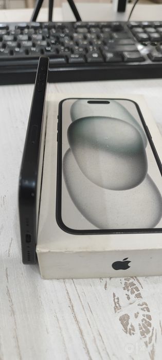 Iphone 15 sotiladi icloudga tushgan