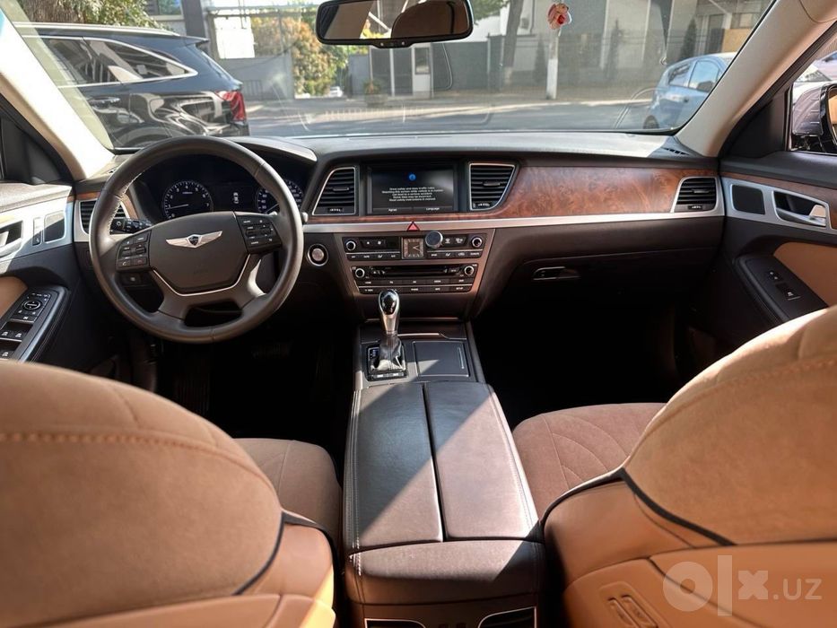 GENESIS  G-80 , 2015 год
