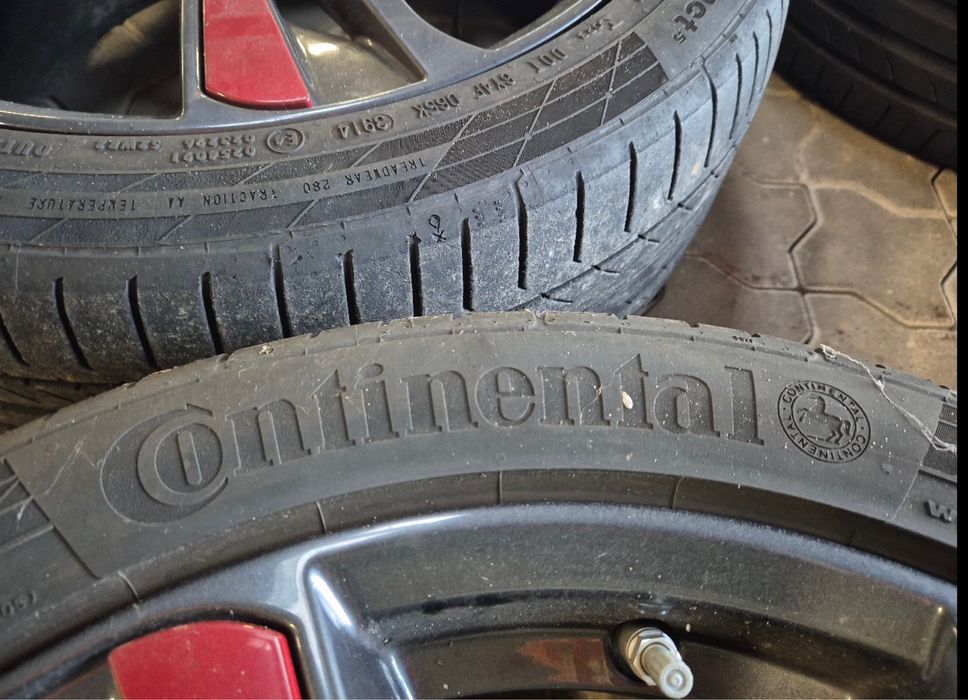 Гуми с джанти 18 за Nissan