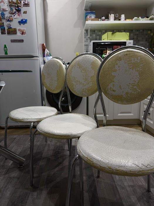 Продам стулья