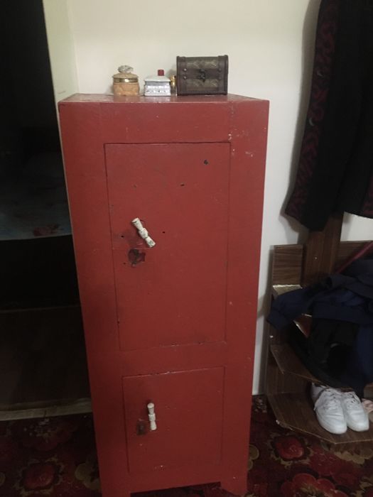 Срочно продаю сейф