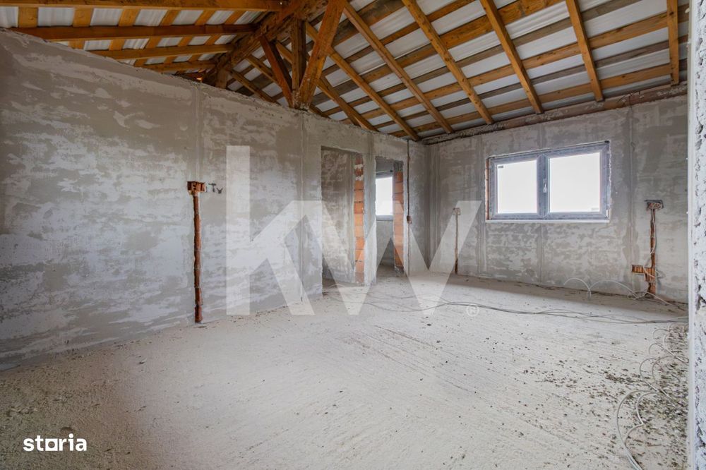 Casa singur in curte, la rosu, Izvor, Comision 0%