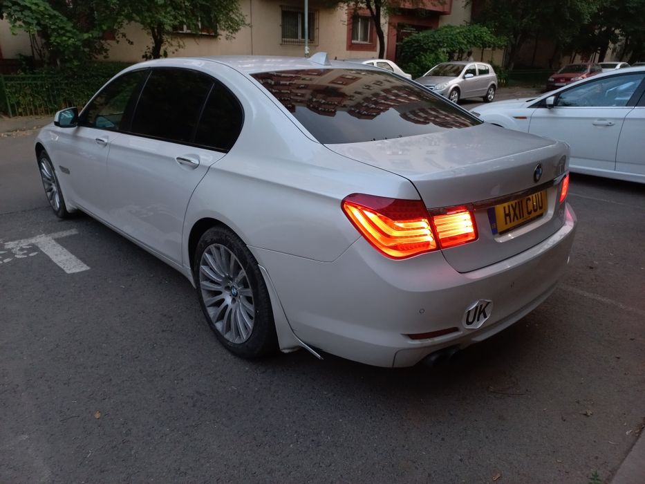 Aripa spate stânga dreapta bmw f01 f02