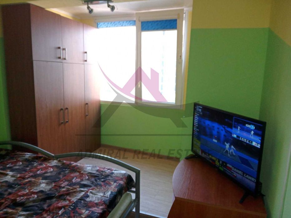 Дава се под наем Двустаен апартамент в Варна, Левски - 45 кв.м за 460 € - Снимка #2