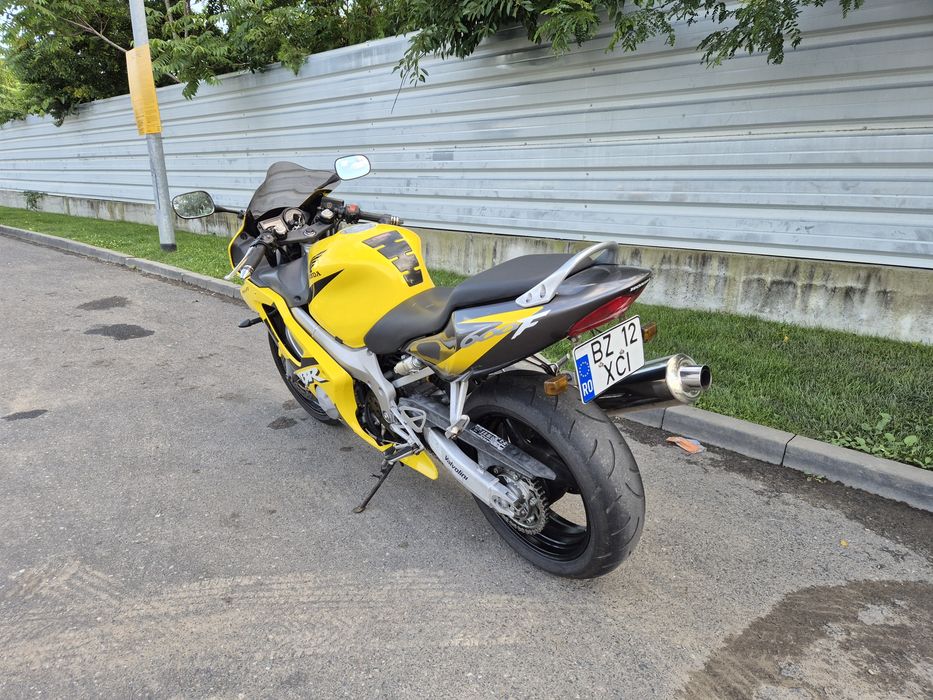 Vand Honda CBR 600 F4I | 2001 | 41.000km | 110cp