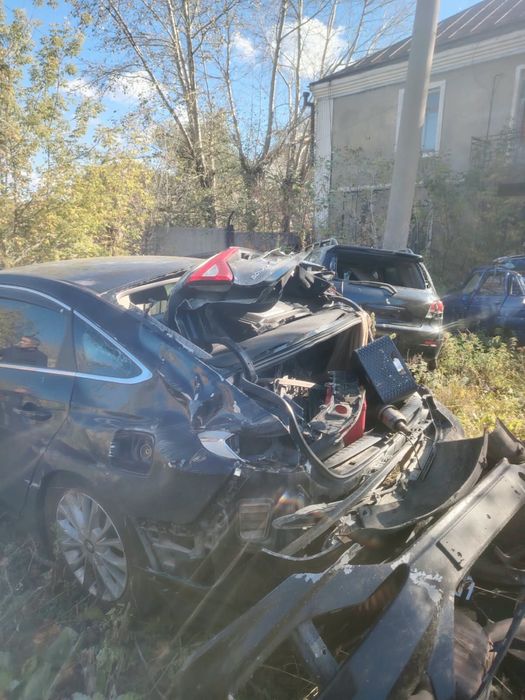 Продам на запчасти город щучинск.