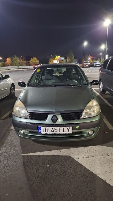 Vând sau schimb renault clio2 1.5 dci!