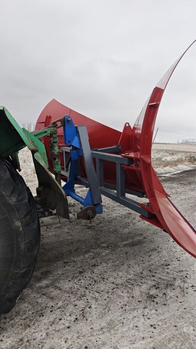 ОТВАЛ-БАБОЧКА на трактор ( ширина- 4М)