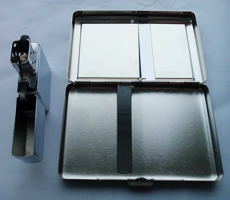 Нова табакера и запалка метални