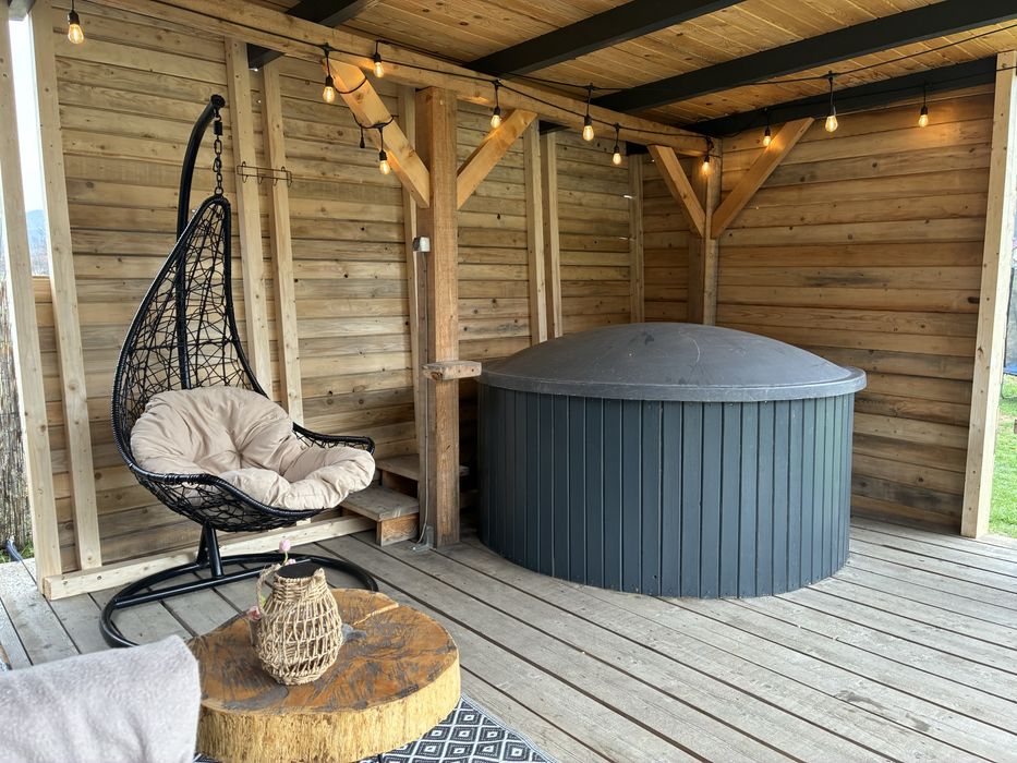 Cabana A-frame Valea Drăganului cu ciubăr