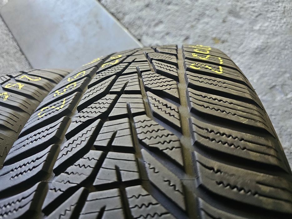 255 60 18 m+s hankook