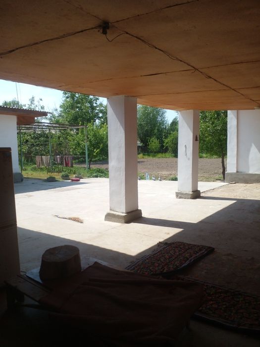 Уй сотилади срочно Ташкент вилояти, Бука тумани Бустон мфй  Марказий к