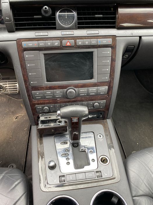 Volkswagen Phaeton 3.2