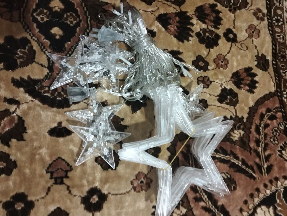 Продам новогоднюю герлянду.