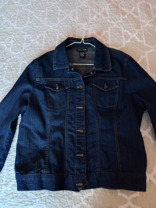 Geaca de blugi în condiție foarte bună