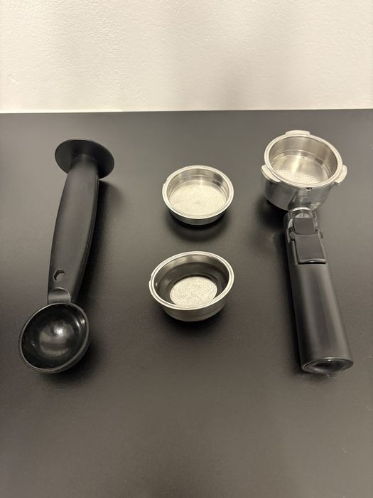 Aparat Cafea - Espressor semi-automat Prima Latte Rosu Breville