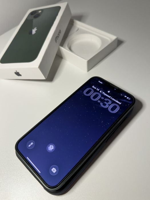 Iphone 13  (128 GB)