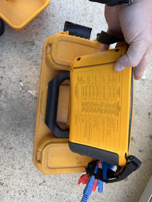 мултифункционален тестер Fluke 1652
