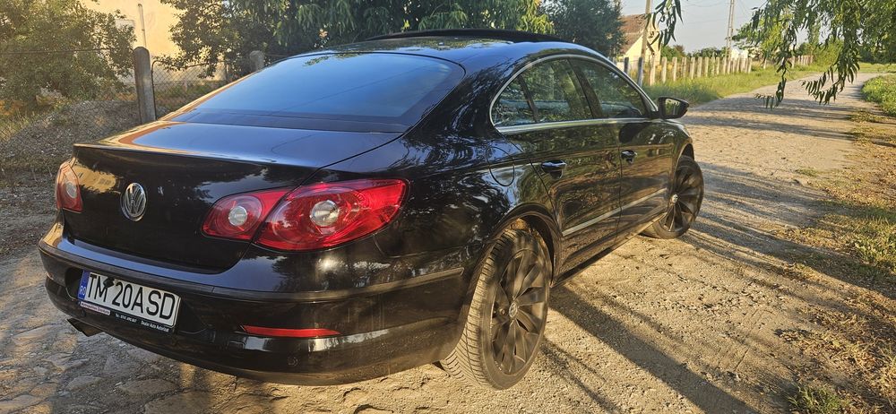 VW Passat CC 2.0 TSI 200 CP Cutie Manuala, DCC, Bi-Xenon, Trapa, Piele