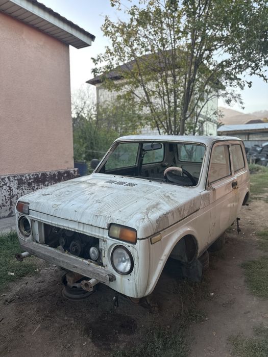 Нива разбор на разбор запчасти нива